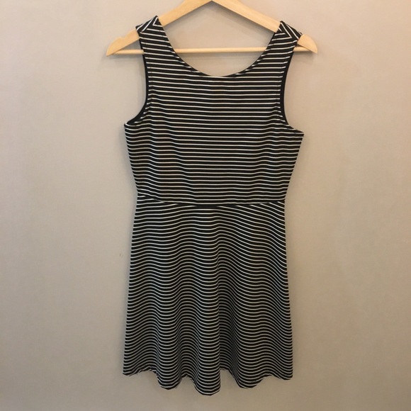 Stripped summer dress - Picture 2 of 2